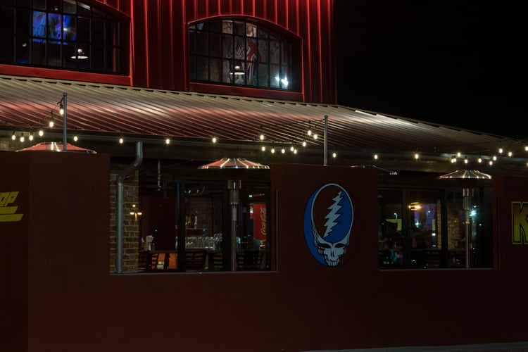 Enbrighten Cafe String Lighting Cost and Performance for Business Owners