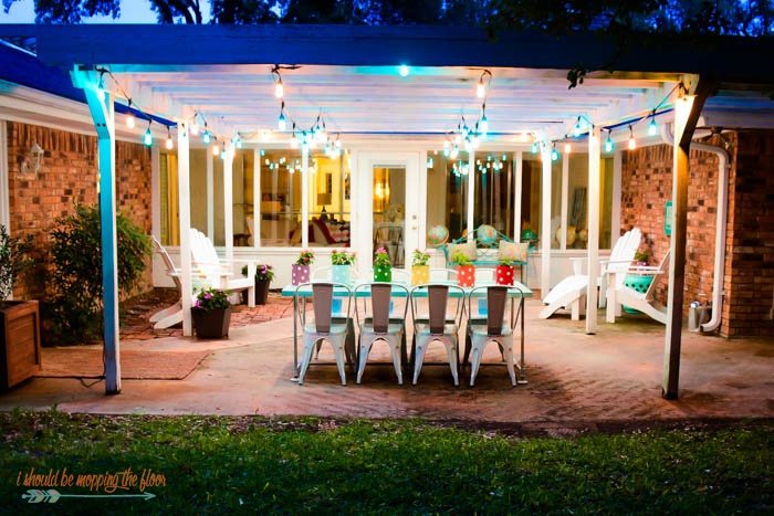 patio-using-colorful-cafe-lights